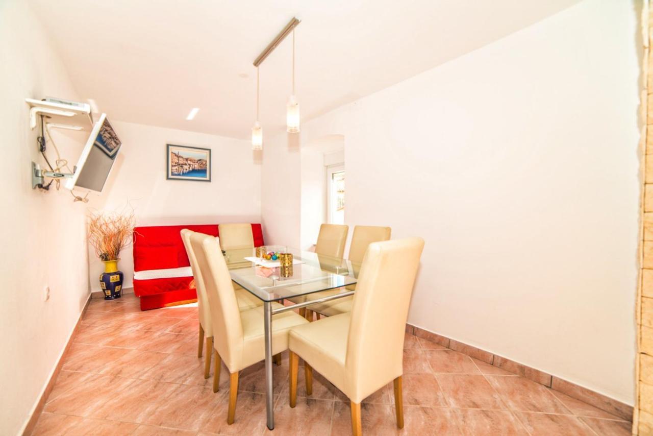 Apartments Salcinovic Медулин Экстерьер фото