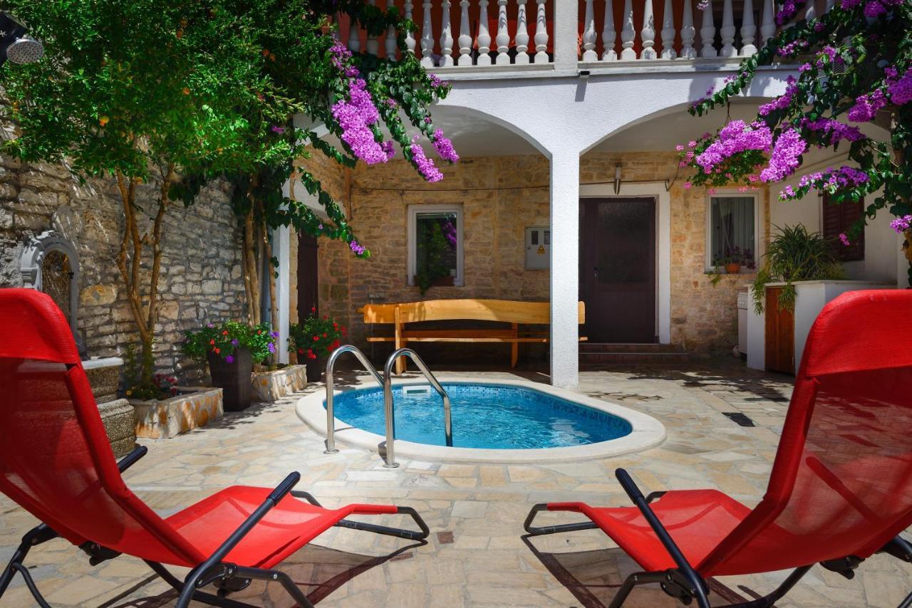 Apartments Salcinovic Медулин Экстерьер фото