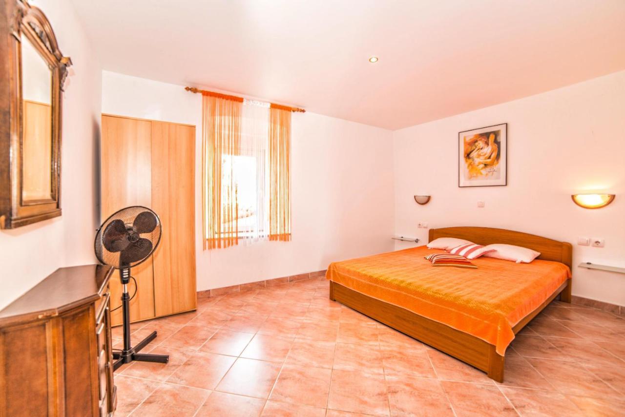 Apartments Salcinovic Медулин Экстерьер фото