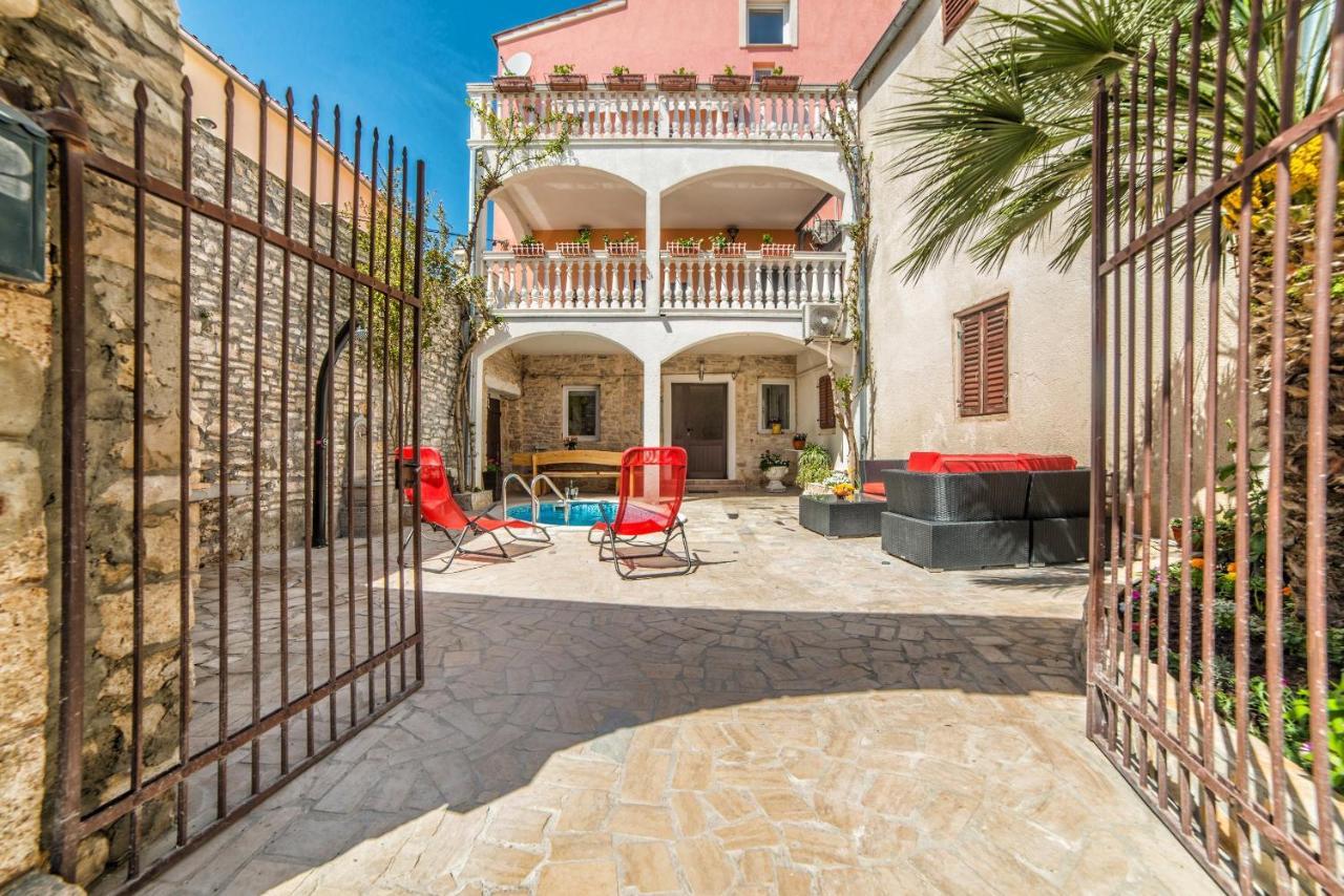Apartments Salcinovic Медулин Экстерьер фото